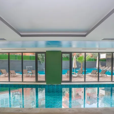 Apartment Квартира 1+1/Центр, 5 Мин От Пляжа Клеопатра *