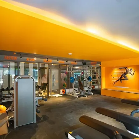 Квартира 1+1/Центр, 5 Мин От Пляжа Клеопатра Apartment Alanya